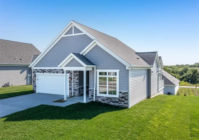 Photo 4 of Sale Pending at 11410 Webster Ave, Kansas City, KS 66109 | MLS# 2642157 | Listing updated on 2026-09-17
