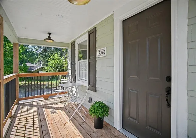 Photo 2 of Single family home for sale at 936 Columbia Ave, Leavenworth, KS 66048 | MLS# 2642179 | Listing updated on 2026-09-17
