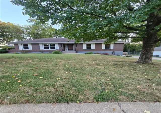 Photo 4 of Single family home for sale at 15917 E 41st Street, Independence, MO 64055 | MLS# 2642326 | Listing updated on 2026-09-17