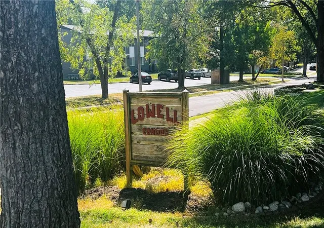Photo 1 of Condo for sale at 8227 Santa Fe Dr #7, Overland Park, KS 66204 | MLS# 2642350 | Listing updated on 2026-09-17