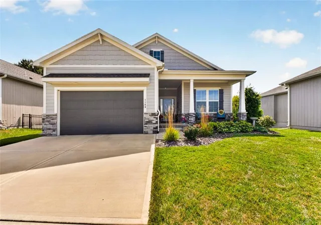 Photo 1 of Single family home for sale at 1169 Sw Whitby Dr, Raymore, MO 64083 | MLS# 2642389 | Listing updated on 2026-09-18
