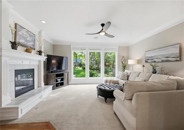 Photo 4 of Sale Pending at 15231 Woodson Ln, Overland Park, KS 66223 | MLS# 2642576 | Listing updated on 2026-09-26