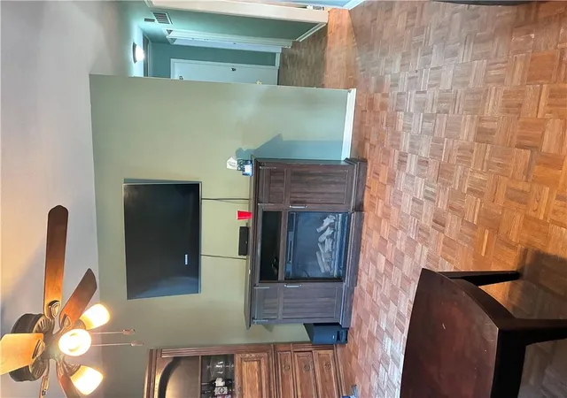 Photo 4 of Single family home for sale at 16904 E 35th Terrace, Independence, MO 64055 | MLS# 2642685 | Listing updated on 2026-09-18