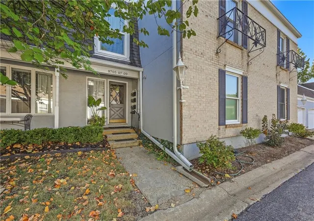 Condo for sale at 8705 Riggs Ln, Overland Park, KS 66212 | MLS# 2642717 | Listing updated on 2026-09-18