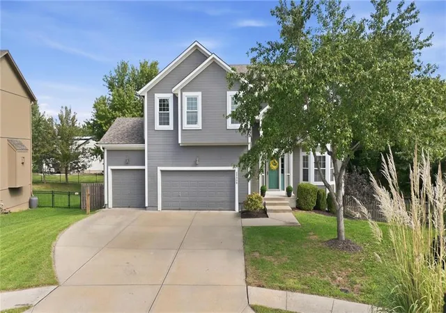 Single family home for sale at 20908 W 53rd Street, Shawnee, KS 66218 | MLS# 2642723