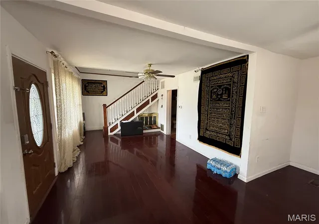 Photo 2 of Sale Pending at 252 Wachtel Ave, St Louis, MO 63125 | MLS# MIS25049019 | Listing updated on 2026-09-18