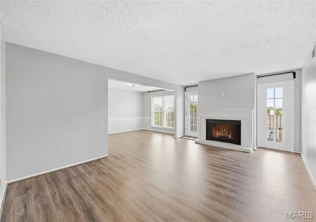 Photo 2 of Condo for sale at 14443 Bantry Ln #16, Chesterfield, MO 63017 | MLS# MIS25071704 | Listing updated on 2026-10-04