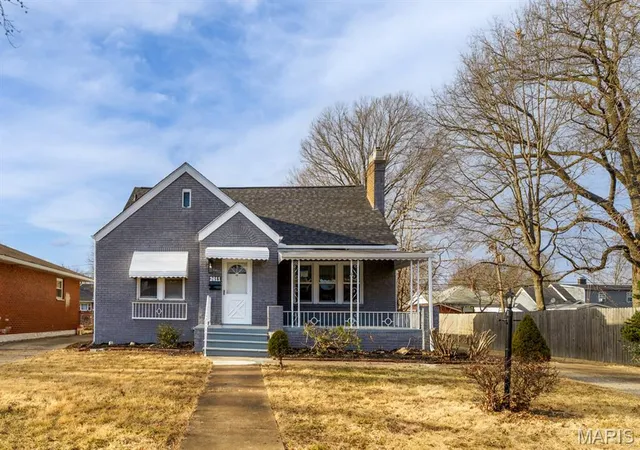 Photo 1 of Single family home for sale at 2611 State St, Granite City, IL 62040 | MLS# MIS26004493 | Listing updated on 2026-10-07