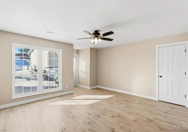 Photo 3 of Condo for sale at 288 Carriage Ct, Washington, MO 63090 | MLS# MIS26004962 | Listing updated on 2026-09-17