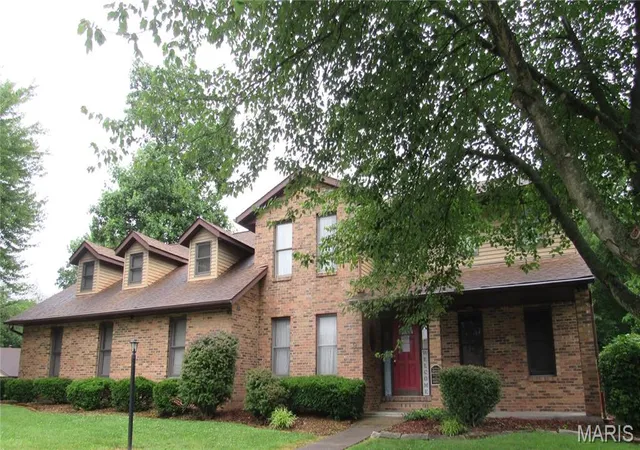 Photo 1 of Single family home for sale at 9 Brian Dr, Swansea, IL 62226 | MLS# MIS26005813 | Listing updated on 2026-09-17