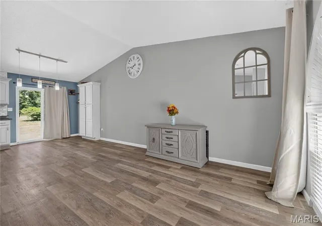 Photo 2 of Sale Pending at 2157 Gregory Dr, Pacific, MO 63069 | MLS# MIS26007951 | Listing updated on 2026-09-28