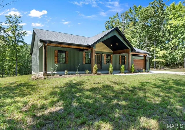Photo 4 of Single family home for sale at 17097 State Hwy H, Glen Allen, MO 63751 | MLS# MIS26022049 | Listing updated on 2026-10-05