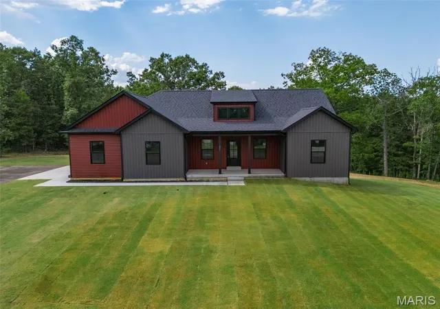 Photo 1 of Single family home for sale at 350 Rue Orleans, Bonne Terre, MO 63628 | MLS# MIS26027240 | Listing updated on 2026-10-01