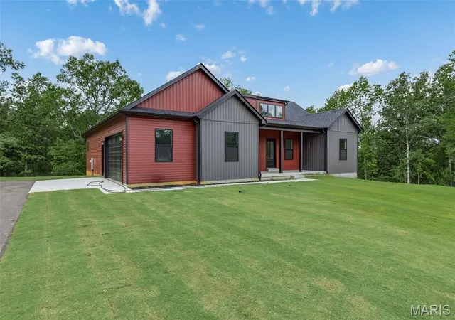 Photo 3 of Single family home for sale at 350 Rue Orleans, Bonne Terre, MO 63628 | MLS# MIS26027240 | Listing updated on 2026-10-01