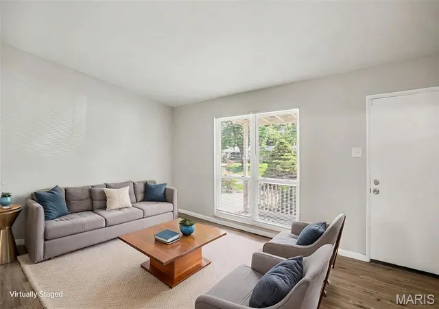 Photo 2 of Single family home for sale at 1145 Cheyenne Dr, Florissant, MO 63033 | MLS# MIS26029335 | Listing updated on 2026-09-17