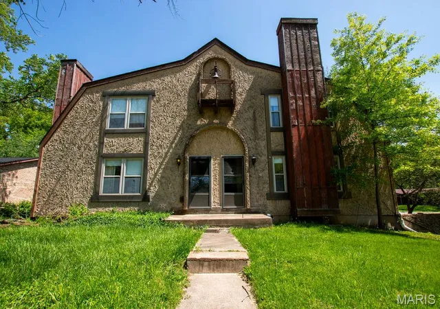 Photo 1 of Single family home for sale at 102 Britanna Dr, Swansea, IL 62226 | MLS# MIS26030081 | Listing updated on 2026-09-18