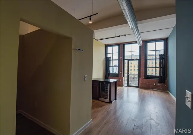 Photo 3 of Condo for sale at 1520 Washington Ave #R617, St Louis, MO 63103 | MLS# MIS26032474 | Listing updated on 2026-09-16