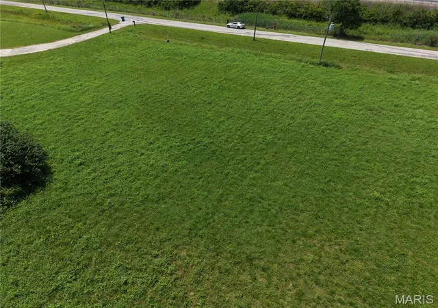 Photo 3 of Land for sale at 810 S 51St St, East Saint Louis, IL 62207 | MLS# MIS26032974 | Listing updated on 2026-09-17