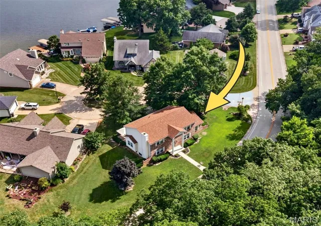 Photo 3 of Single family home for sale at 110 Antoinette Ter, Lake Saint Louis, MO 63367 | MLS# MIS26037484 | Listing updated on 2026-09-22