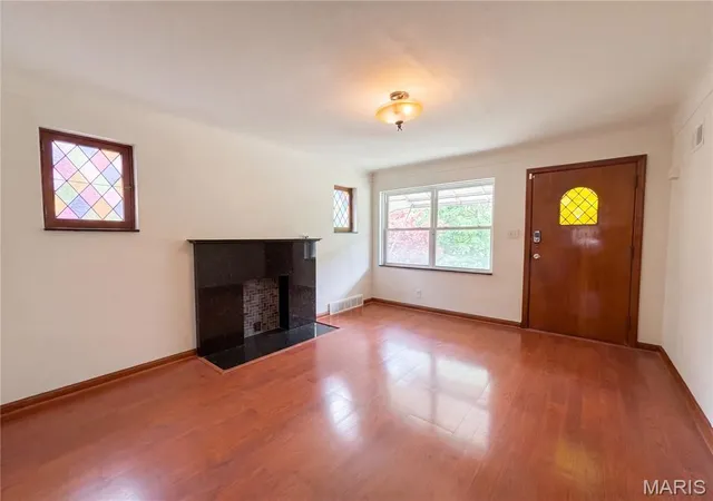 Photo 2 of Single family home for sale at 5363 Reber Pl, Saint Louis, MO 63139 | MLS# MIS26037491 | Listing updated on 2026-10-29