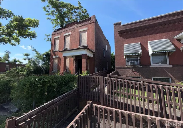 Photo 2 of Single family home for sale at 4314 Penrose St, St Louis, MO 63115 | MLS# MIS26040824 | Listing updated on 2026-09-17