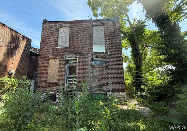 Photo 3 of Single family home for sale at 4314 Penrose St, St Louis, MO 63115 | MLS# MIS26040824 | Listing updated on 2026-09-17