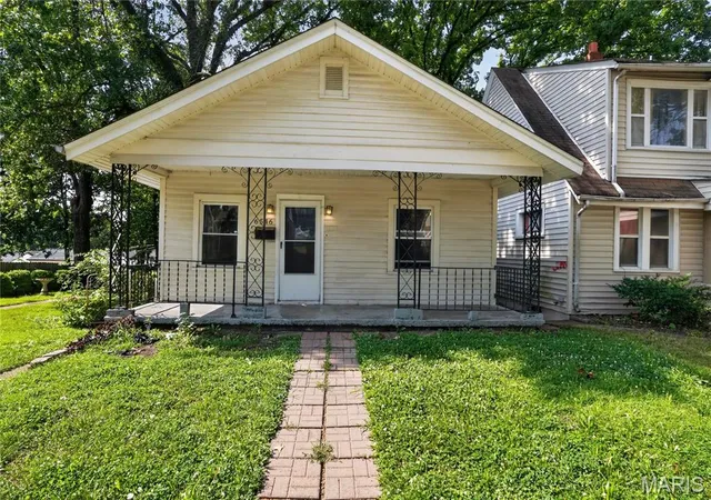 Photo 4 of Single family home for sale at 6546 Julian Ave, Saint Louis, MO 63133 | MLS# MIS26044115 | Listing updated on 2026-09-17