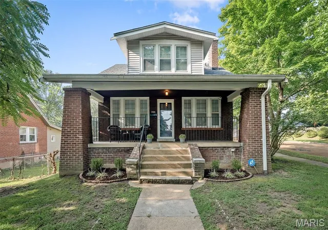 Photo 1 of Single family home for sale at 7370 Carleton Ave, Saint Louis, MO 63130 | MLS# MIS26045974 | Listing updated on 2026-09-16