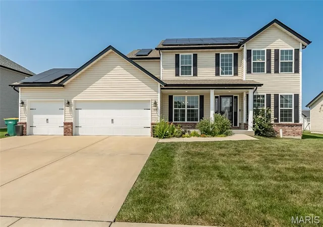 Photo 1 of Single family home for sale at 612 Monarch Dr, O Fallon, IL 62269 | MLS# MIS26048490 | Listing updated on 2026-09-16