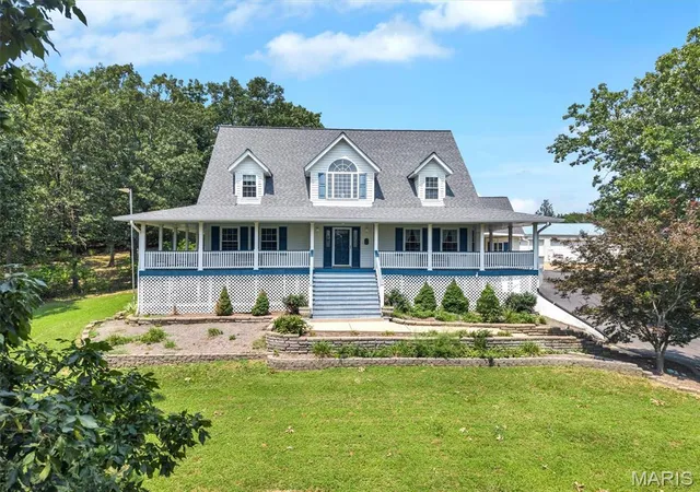 Photo 2 of Single family home for sale at 4051 Oakbrook Rd, De Soto, MO 63020 | MLS# MIS26049399 | Listing updated on 2026-09-16