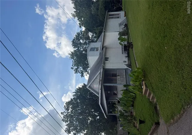 Photo 2 of Single family home for sale at 417 Northridge Dr, Saint Louis, MO 63137 | MLS# MIS26049618 | Listing updated on 2026-10-07