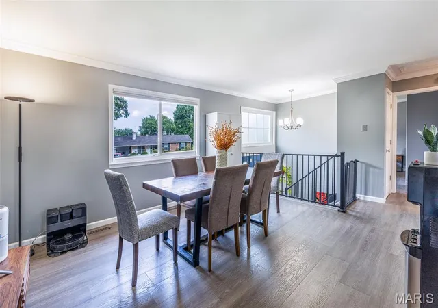 Photo 3 of Single family home for sale at 9 Lori Cir, Maryland Heights, MO 63043 | MLS# MIS26049917 | Listing updated on 2026-09-28