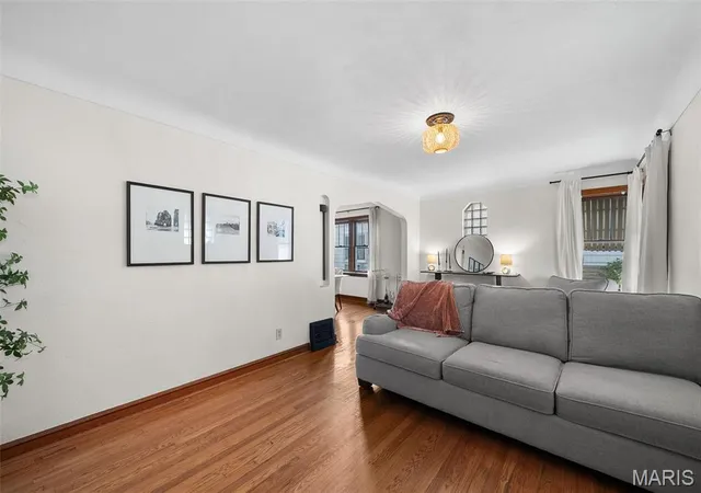 Photo 4 of Single family home for sale at 6622 Macklind Ave, Saint Louis, MO 63109 | MLS# MIS26049951 | Listing updated on 2026-09-20