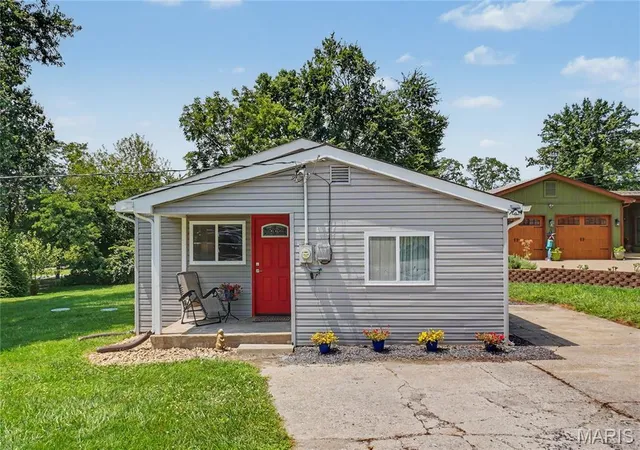 Photo 1 of Single family home for sale at 31 Plackemeier, O Fallon, MO 63366 | MLS# MIS26051105 | Listing updated on 2026-09-17