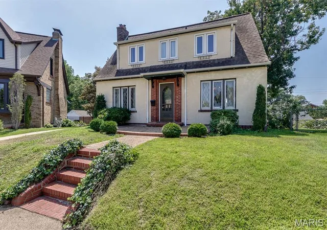 Photo 1 of Single family home for sale at 6435 Woodbine Ct, St Louis, MO 63109 | MLS# MIS26051604 | Listing updated on 2026-10-12