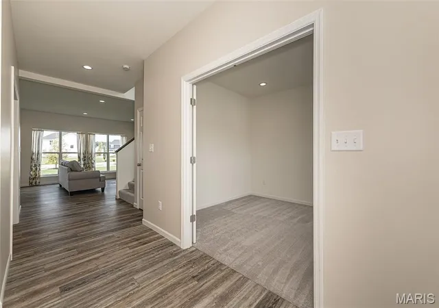 Photo 3 of Single family home for sale at 812 Colony Ridge Ct, Foristell, MO 63348 | MLS# MIS26052389 | Listing updated on 2026-09-29