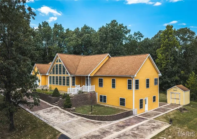 Photo 3 of Single family home for sale at 16735 County Rd 1020, Saint James, MO 65559 | MLS# MIS26052586 | Listing updated on 2026-09-16