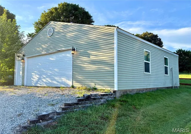 Photo 36 of Single family home for sale at 102 Wesbecher St, Marble Hill, MO 63764 | MLS# MIS26053889 | Listing updated on 2026-09-28