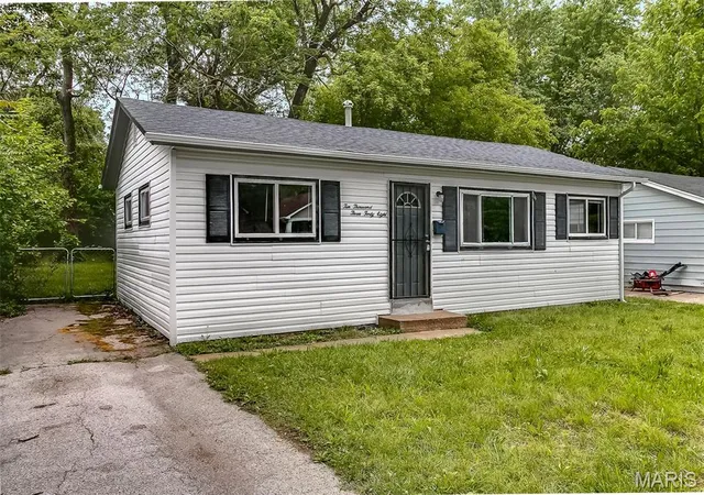 Photo 16 of Single family home for sale at 10348 Earl Dr, St Louis, MO 63136 | MLS# MIS26054054 | Listing updated on 2026-09-29