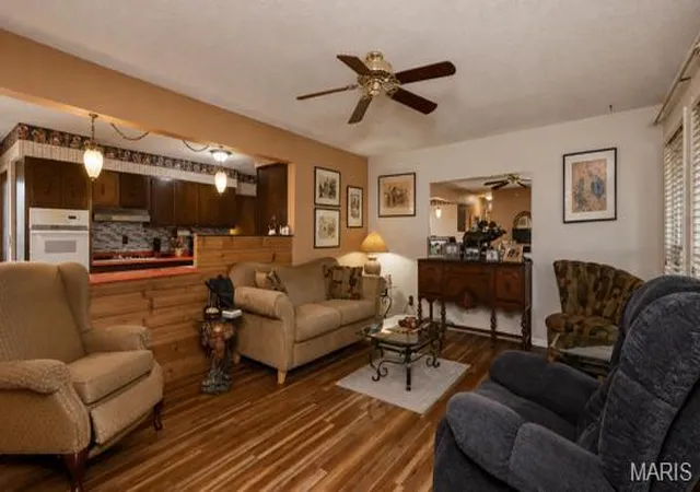 Photo 4 of Single family home for sale at 11755 Hwy 137, Licking, MO 65542 | MLS# MIS26054344 | Listing updated on 2026-10-08