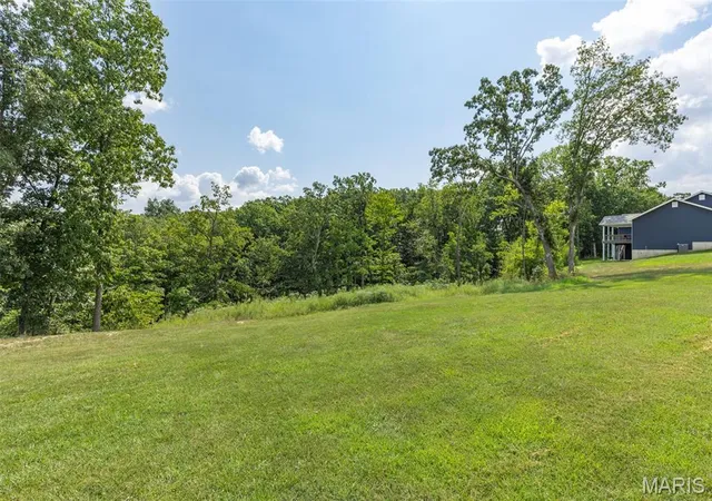 Photo 3 of Sale Pending at Lot 30 E Stonebridge Pl, Festus, MO 63028 | MLS# MIS26054551 | Listing updated on 2026-09-17