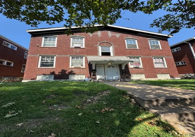 Multi family home for sale at 5211 Louisiana Ave, Saint Louis, MO 63111 | MLS# MIS26055105