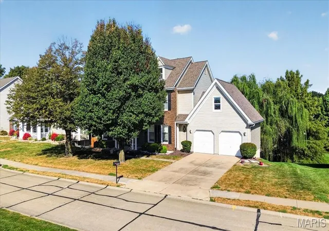 Photo 2 of Single family home for sale at 3445 Riverchase Pkwy, St Charles, MO 63301 | MLS# MIS26055557 | Listing updated on 2026-10-06