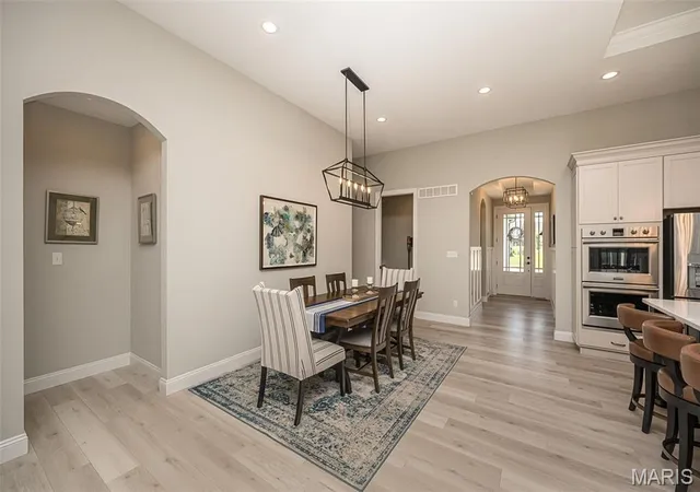 Photo 4 of Sale Pending at 105 Royal Inverness Pkwy, O Fallon, MO 63368 | MLS# MIS26055671 | Listing updated on 2026-09-18