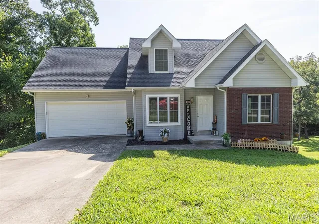 Photo 1 of Single family home for sale at 1003 Barbara Ln, Linn, MO 65051 | MLS# MIS26055977 | Listing updated on 2026-10-09