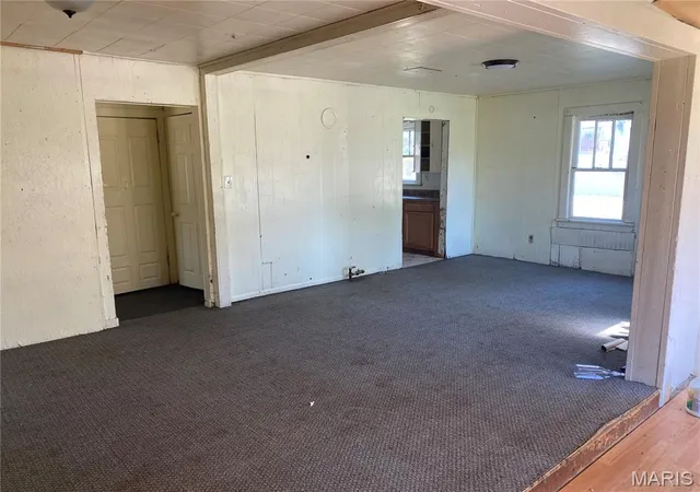 Photo 3 of Single family home for sale at 429 Arthur St, Poplar Bluff, MO 63901 | MLS# MIS26055998 | Listing updated on 2026-10-02
