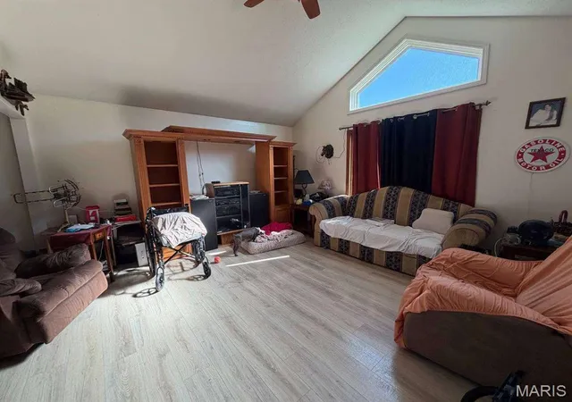 Photo 3 of Single family home for sale at 1401 Woodspice Trl, Lebanon, MO 65536 | MLS# MIS26056487 | Listing updated on 2026-09-17