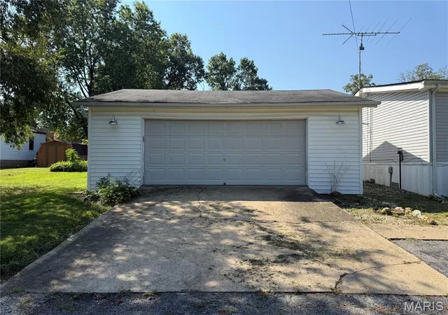Photo 4 of Manufactured home for sale at 10 E 1st Street, Gerald, MO 63037 | MLS# MIS26056509 | Listing updated on 2026-09-16