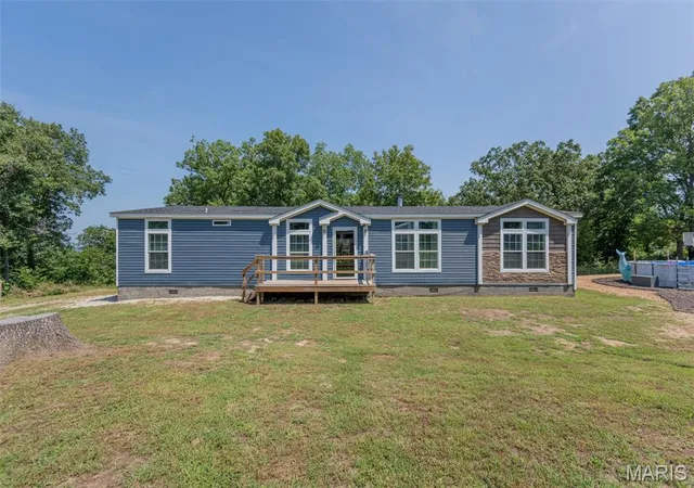 Photo 1 of Manufactured home for sale at 301 Pleasant Ave, Bland, MO 65014 | MLS# MIS26056593 | Listing updated on 2026-09-18