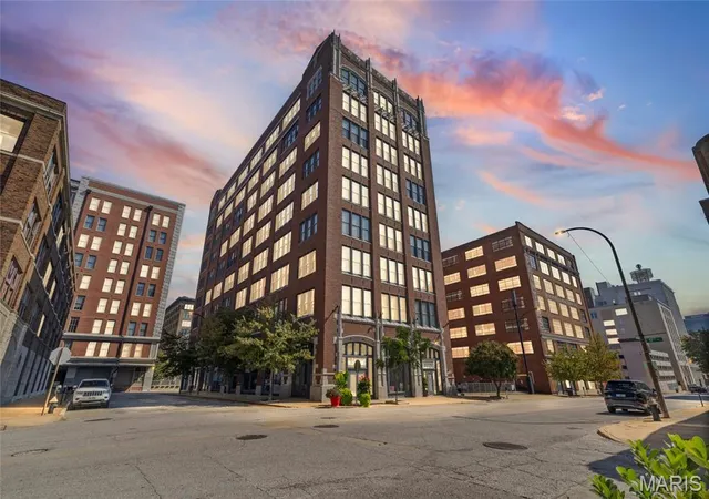 Condo for sale at 1627 Locust St #406, Saint Louis, MO 63103 | MLS# MIS26057072